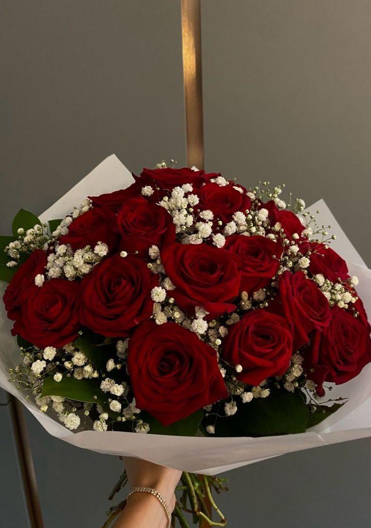 Spruce Parcel Linen workshop space where corporate flower arrangements are designed and prepared for business delivery